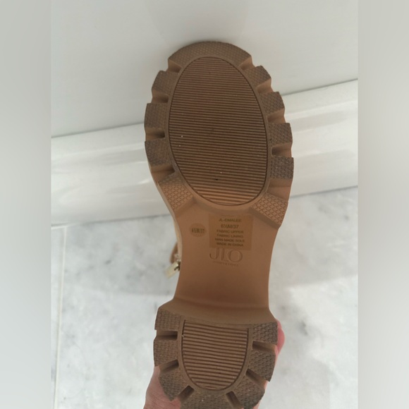 JLO emalee bootie. Taupe. Size 6.5 worn one time. In excellent condition. - Picture 4 of 5